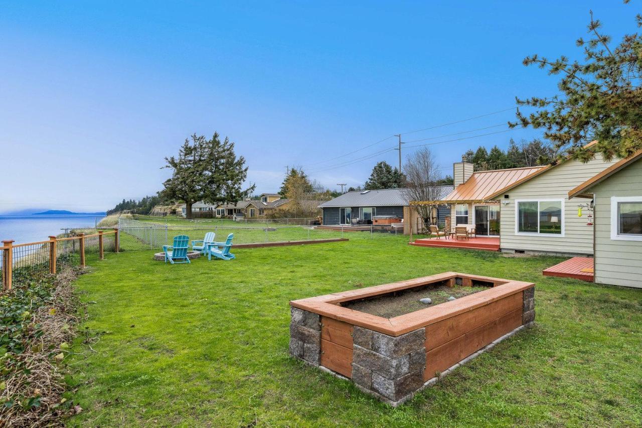 @ Marbella Lane - Wave House, Your Oceanfront Retreat! Oak Harbor Exterior foto
