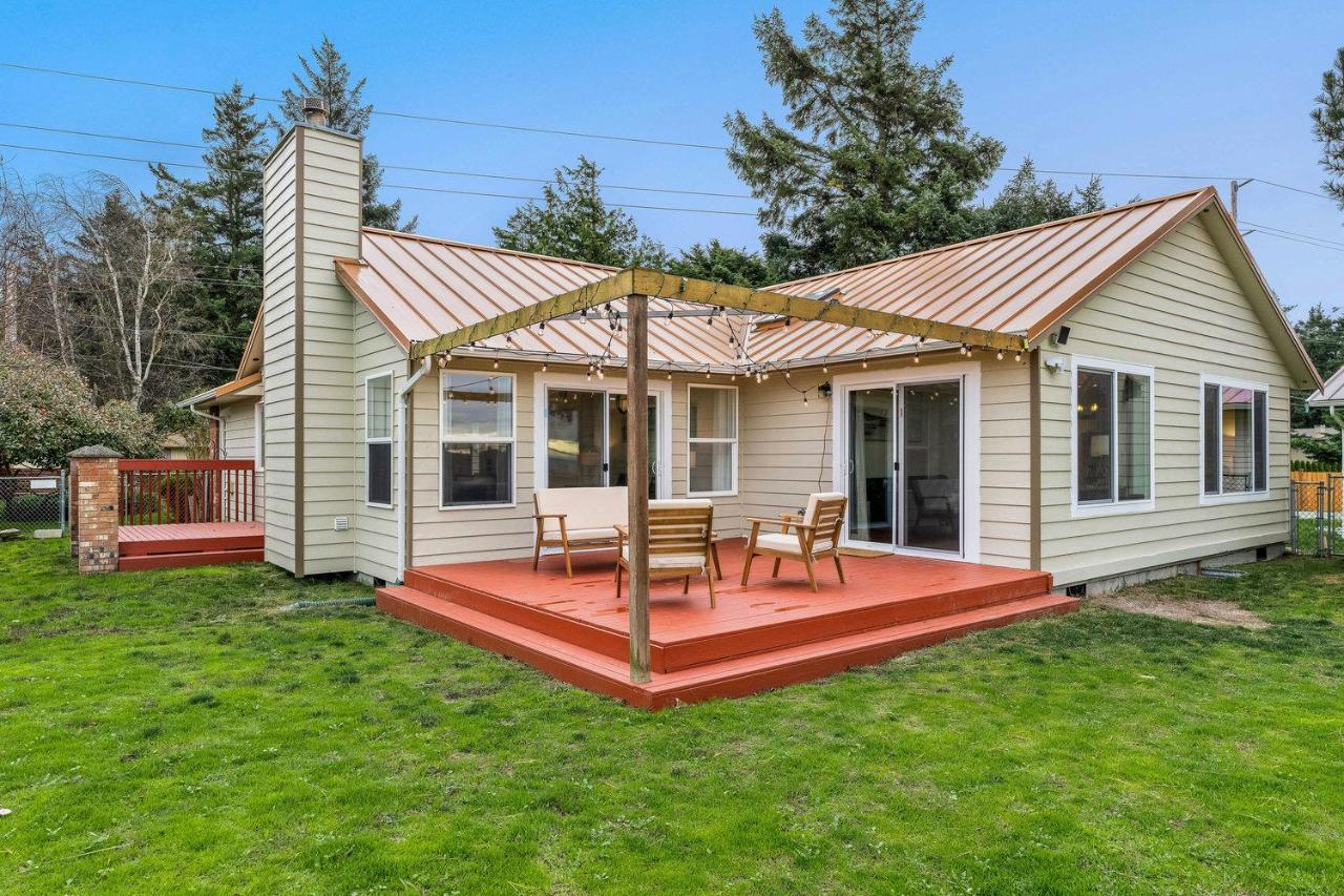 @ Marbella Lane - Wave House, Your Oceanfront Retreat! Oak Harbor Exterior foto
