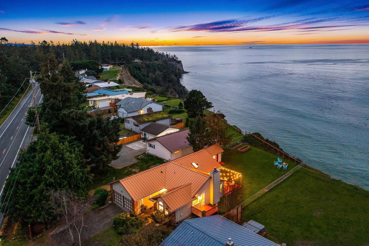 @ Marbella Lane - Wave House, Your Oceanfront Retreat! Oak Harbor Exterior foto